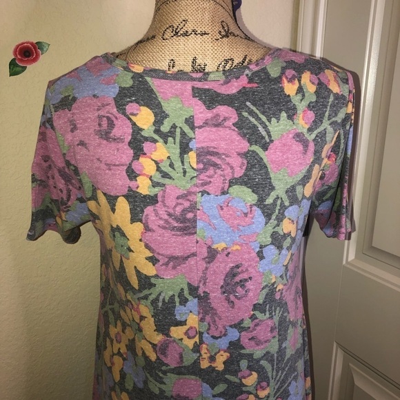 LuLaRoe Discontinued Perfect Tee - Picture 6 of 7